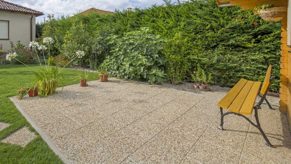 Leier Classic-Line mosott gyöngykavicsos burkolólap